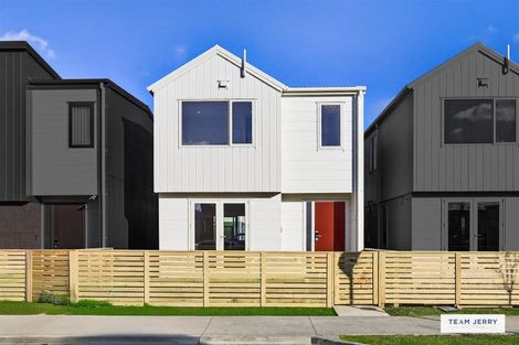 Photo of property in 30 Corporal Street, Papakura, 2110