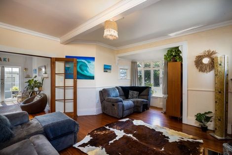 Photo of property in 162 Saint Aubyn Street, New Plymouth, 4310