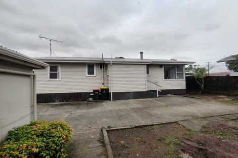 Photo of property in 92 Friedlanders Road, Manurewa, Auckland, 2102