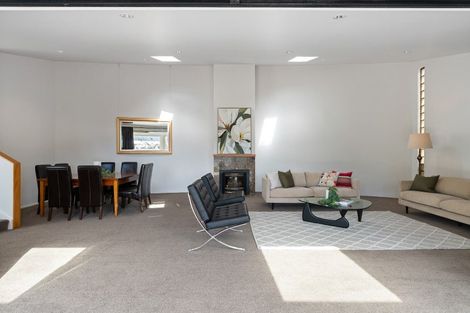 Photo of property in 52 Walter Road, Lowry Bay, Lower Hutt, 5013