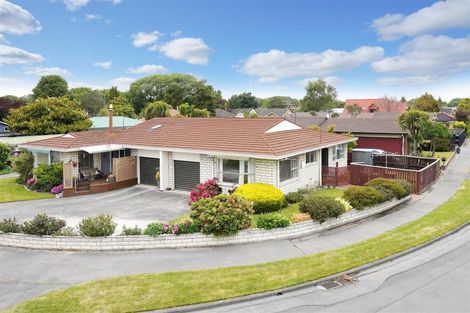 Photo of property in 1 Fernbrook Place, Mairehau, Christchurch, 8013