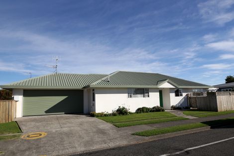 Photo of property in 51 Murphy Road, Taradale, Napier, 4112