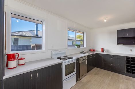 Photo of property in 61 Carisbrooke Street, Aranui, Christchurch, 8061