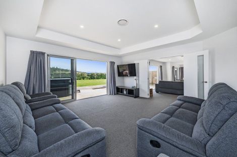 Photo of property in 25 Landsborough Drive, Darfield, 7571