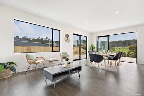 Photo of property in 20 Jeroboam Loop, Kumeu, 0810