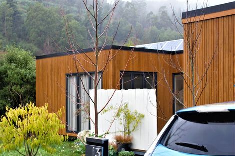 Photo of property in 3 Plumwood Lane, Cashmere, Christchurch, 8022