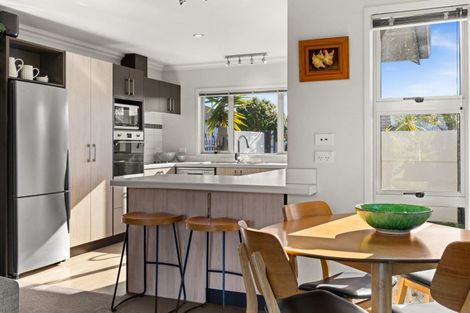 Photo of property in 4 Aoraki Road, Poraiti, Napier, 4112