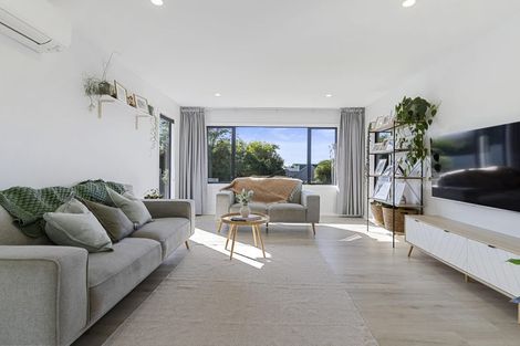 Photo of property in 4 Robyn Place, Dinsdale, Hamilton, 3204