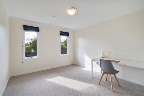 Photo of property in 10 Mansell Crescent, Bulls, 4818