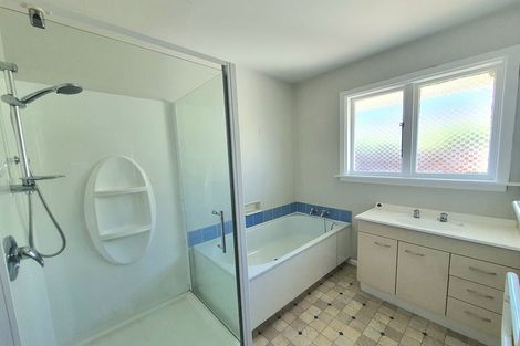 Photo of property in 2/42 Raxworthy Street, Ilam, Christchurch, 8041