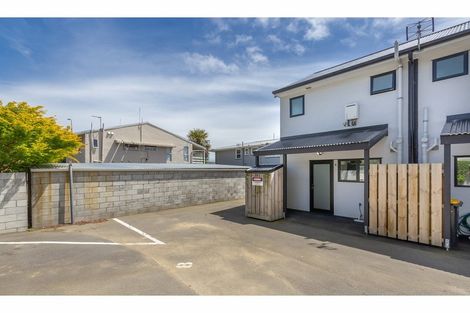 Photo of property in 8/9 Sherborne Street, St Albans, Christchurch, 8014