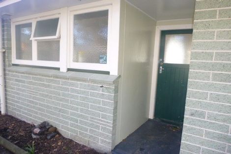 Photo of property in 1/52 Cruickshank Road, Clouston Park, Upper Hutt, 5018