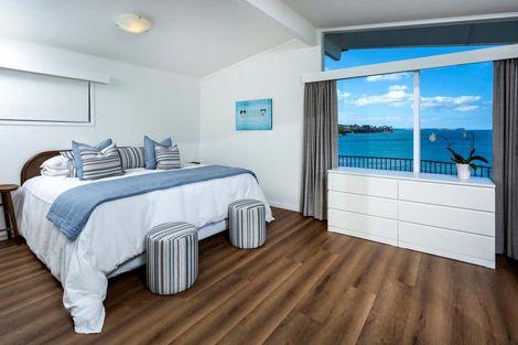 Photo of property in 62 Sharon Road, Waiake, Auckland, 0630