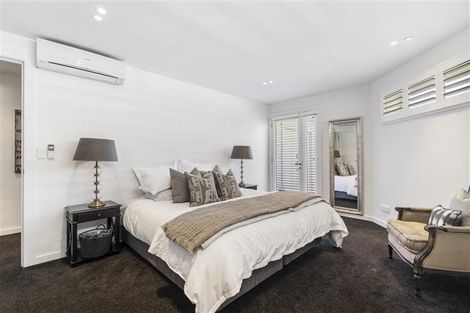 Photo of property in 258 Jervois Road, Herne Bay, Auckland, 1011