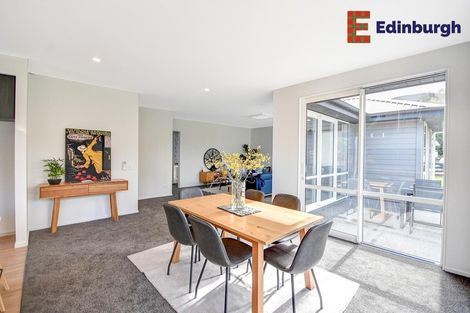 Photo of property in 16 Redwoods Lane, Helensburgh, Dunedin, 9010