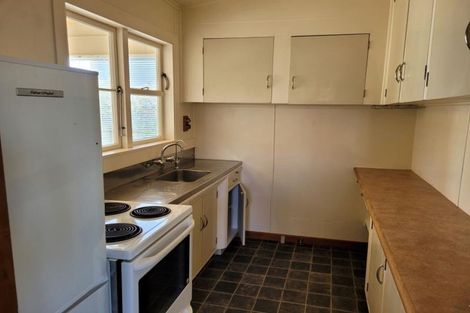 Photo of property in 62 Gover Street, New Plymouth, 4310