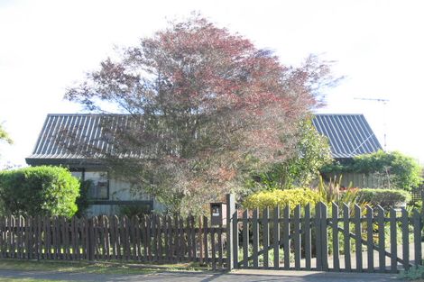 Photo of property in 68 Atherfold Crescent, Greenmeadows, Napier, 4112