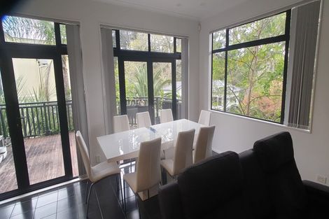 Photo of property in 28 Waterview Downs, Waterview, Auckland, 1026