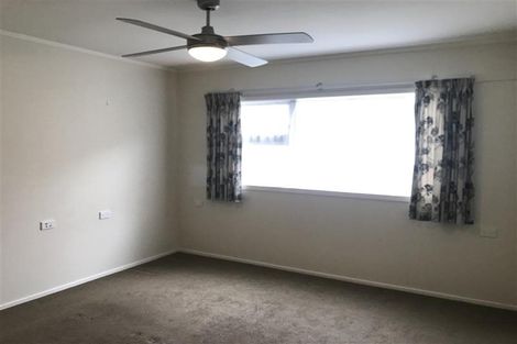 Photo of property in 117a Carlisle Road, Northcross, Auckland, 0632