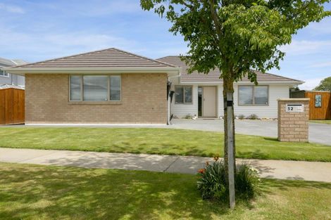 Photo of property in 52 Huka Heights Drive, Rangatira Park, Taupo, 3330