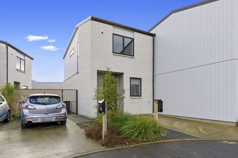 Photo of property in 20 Kauamo Close, Waiwhetu, Lower Hutt, 5010