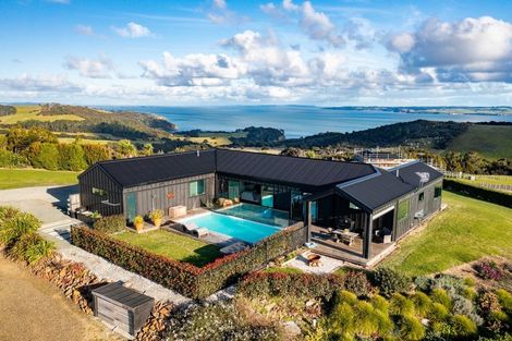 Photo of property in 4 Te Wairoa Lane, Tinopai, Matakohe, 0593