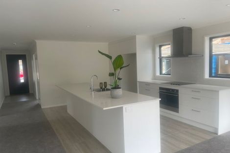 Photo of property in 11 Yulia Road, Flat Bush, Auckland, 2016