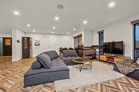 Photo of property in 34a Sherwood Avenue, Te Atatu South, Auckland, 0610