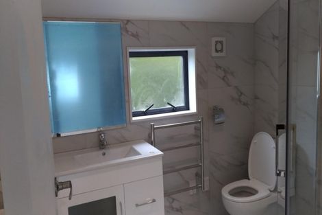 Photo of property in 1554a Great North Road, Waterview, Auckland, 1026