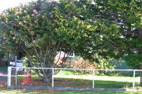 Photo of property in 26 Hill Crescent, Papakura, 2110