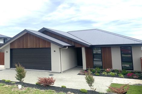 Photo of property in 44 Katania Heights, Brightwater, 7022