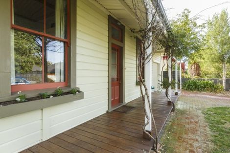 Photo of property in 127 Linton Street, West End, Palmerston North, 4410