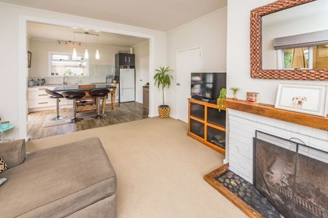 Photo of property in 88 Swiss Avenue, Gonville, Whanganui, 4501