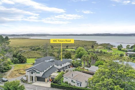 Photo of property in 48c Totara Road, Te Atatu Peninsula, Auckland, 0610