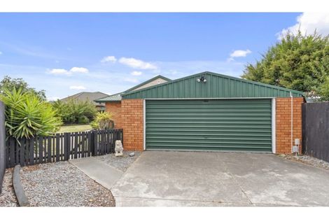 Photo of property in 2/15a Oakhampton Street, Hornby, Christchurch, 8042