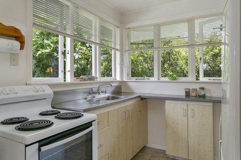 Photo of property in 17 Charles Crescent, Rainbow Point, Taupo, 3330