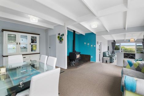 Photo of property in 122 Seabury Avenue, Foxton Beach, Foxton, 4815