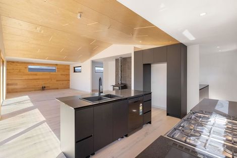 Photo of property in 41 Mount Linton Avenue, Wanaka, 9305