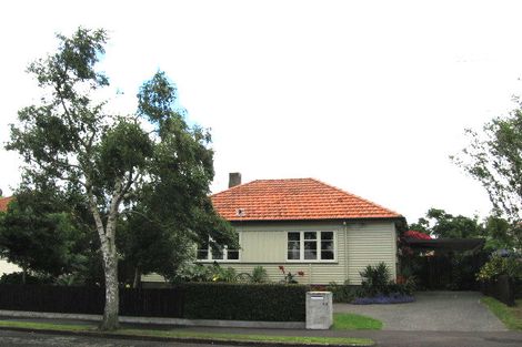 Photo of property in 49 Alverston Street, Waterview, Auckland, 1026