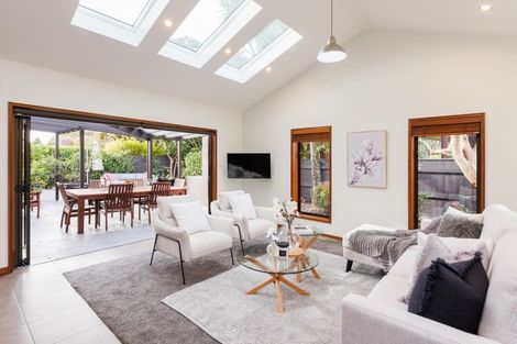 Photo of property in 6f Ihaka Street, Hokowhitu, Palmerston North, 4410