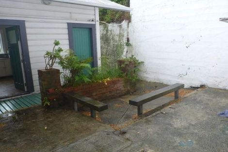 Photo of property in 145a Aro Street, Aro Valley, Wellington, 6021