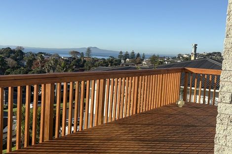 Photo of property in 5 Sealy Road, Torbay, Auckland, 0630