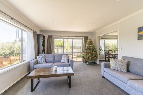 Photo of property in 114a Arawhata Road, Paraparaumu, 5032