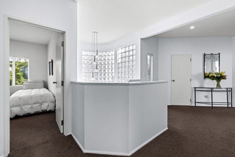 Photo of property in 132 Priestley Terrace, Bluff Hill, Napier, 4110