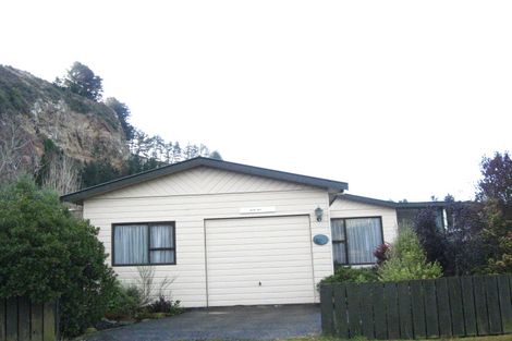 Photo of property in 25 Mihiwaka Road, Long Beach, Port Chalmers, 9081