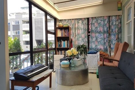 Photo of property in 1/19 Huron Street, Takapuna, Auckland, 0622