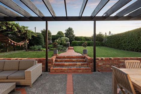 Photo of property in 49 Milton Road, Mount Eden, Auckland, 1024