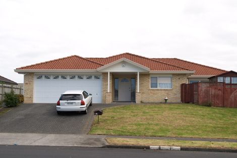Photo of property in 1/9 Faldo Drive, Golflands, Auckland, 2013