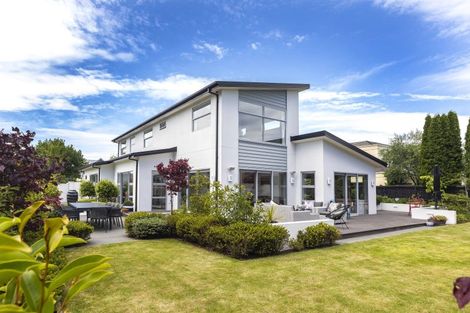 Photo of property in 2 Matisse Place, Burnside, Christchurch, 8053