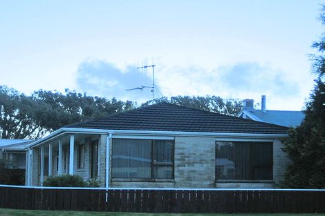 Photo of property in 53 Ocean Road, Paraparaumu Beach, Paraparaumu, 5032